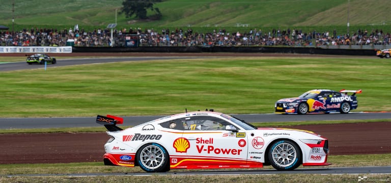 Modern circuit racing at Taupō Motorsport Park — motorsport photography by Ryan Watkinson