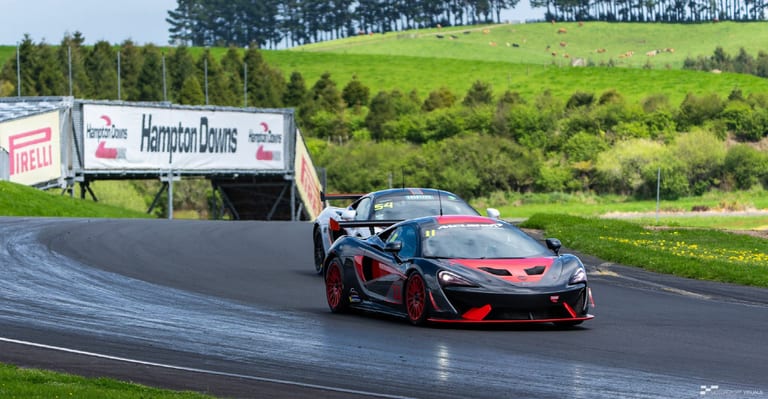 Modern circuit racing at Hampton Downs — motorsport photography by Ryan Watkinson