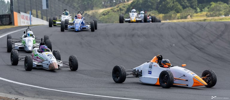 Open wheel racing at Hampton Downs — motorsport photography by Ryan Watkinson